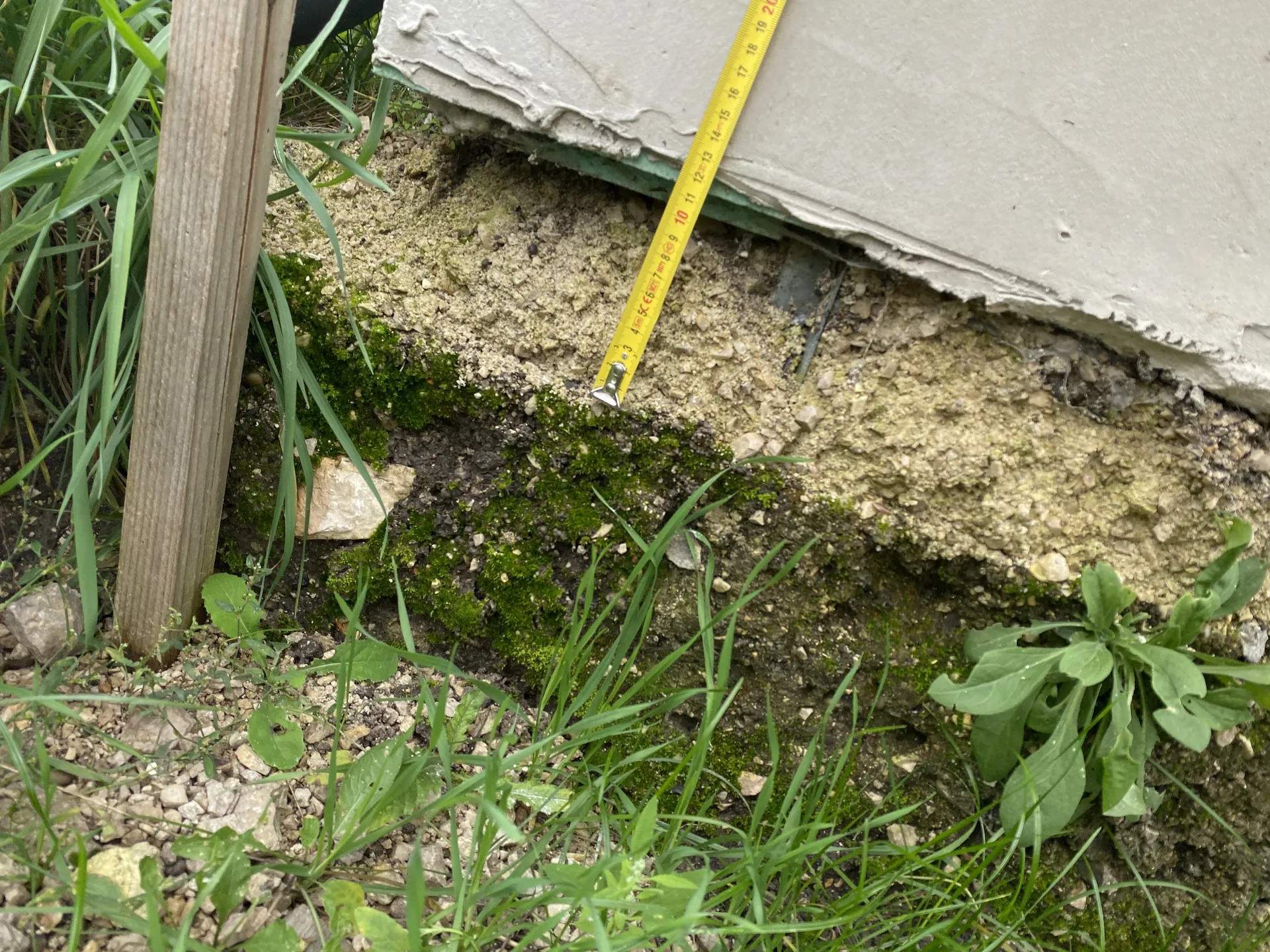 Ágyazóréteg alig 10 cm